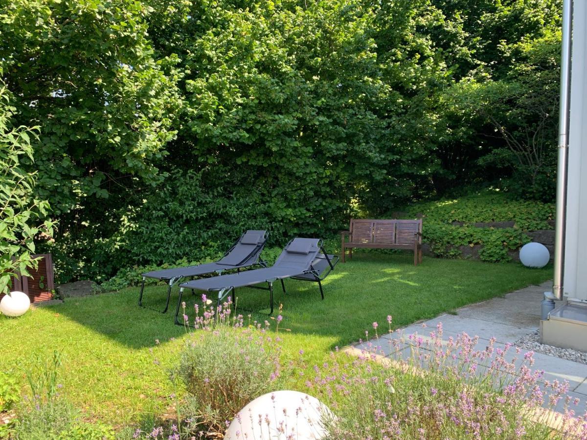 Stille X Weite - Hochwertige Wohnung Mit See-Panorama Kronburg Exterior photo